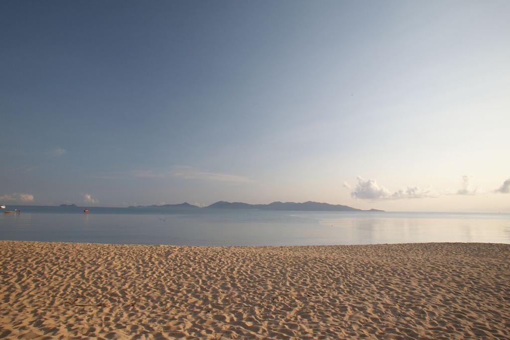 Hutcha Resort メナムビーチ エクステリア 写真
