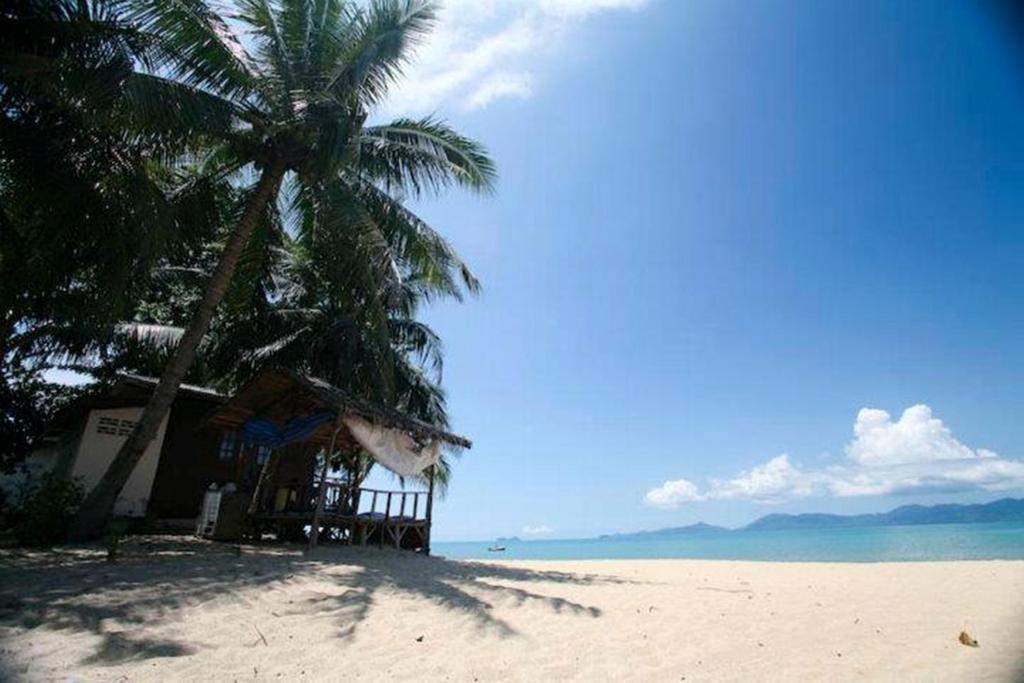 Hutcha Resort メナムビーチ エクステリア 写真